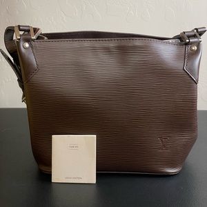 Preloved Louis Vuitton Epi Leather Shoulder Bag / Verified Authentic